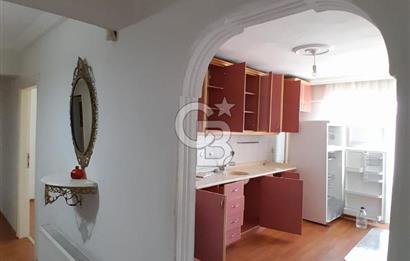 Lapseki Çardak'ta Cadde Üzeri Kısmi Eşyalı Geniş 2+1 Daire