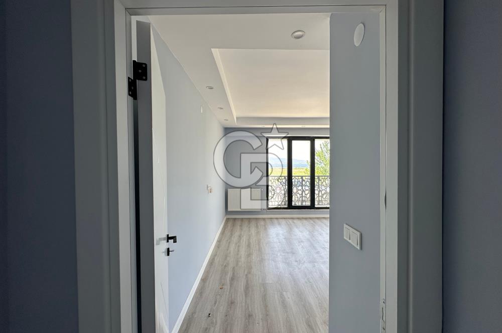 Çanakkale Lapseki Boğaz Ve Köprü Manzaralı Geniş Ön Cephe Daire
