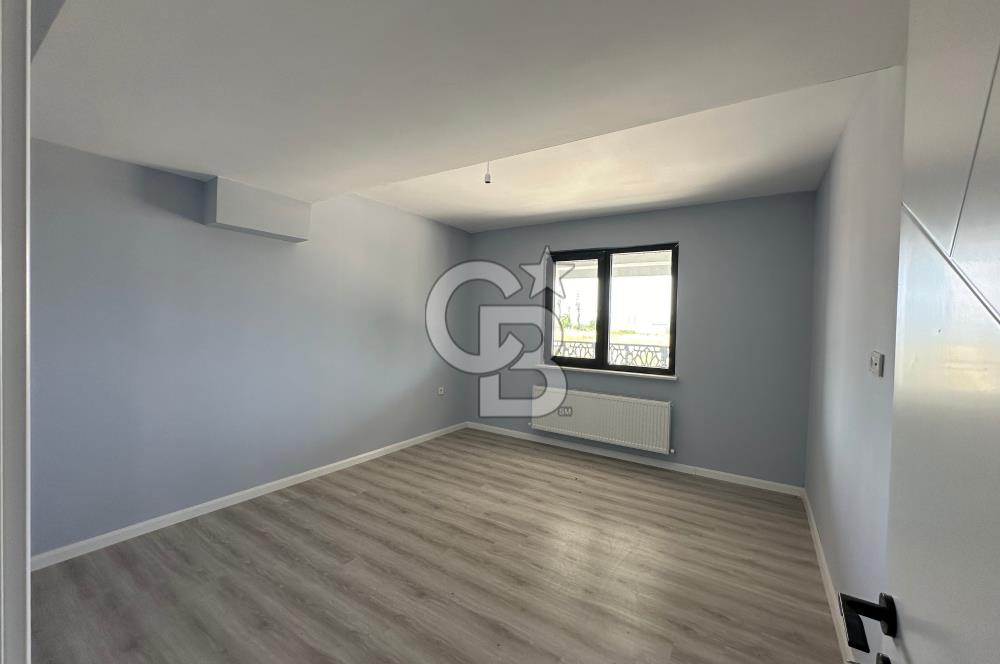 Çanakkale Lapseki Boğaz Ve Köprü Manzaralı Geniş Ön Cephe Daire