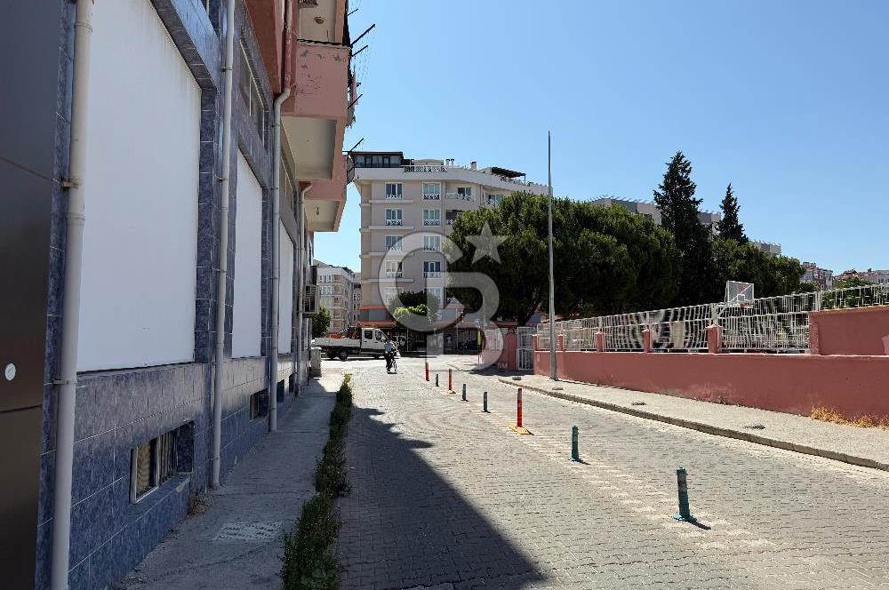 Atatürk Caddesinde 450 m2 Satılık İşyeri
