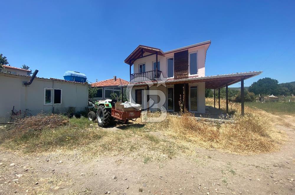 Urla Zeytineli Köyünde Satılık Tarla Köy İçi İmarı Var