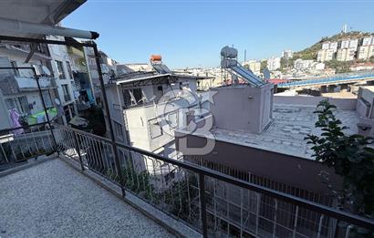 Eğitim Mahallesi'nde Bir Daire Fiyatına İki Adet Satılık Daire