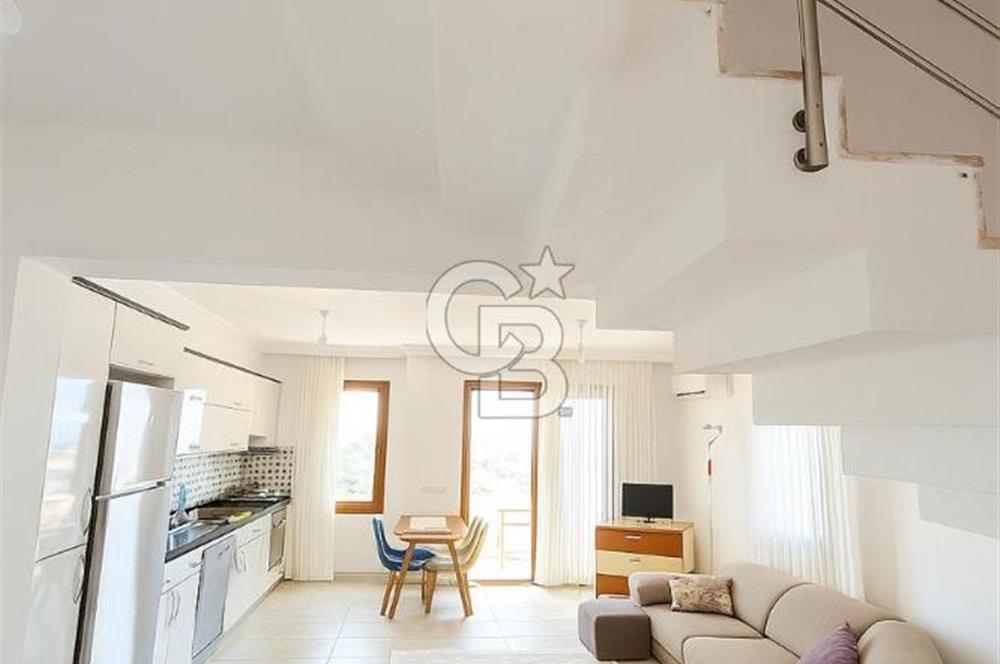 SATILIK DATÇA MERKEZDE DENİZ MANZARALI DUBLEKS DAİRE