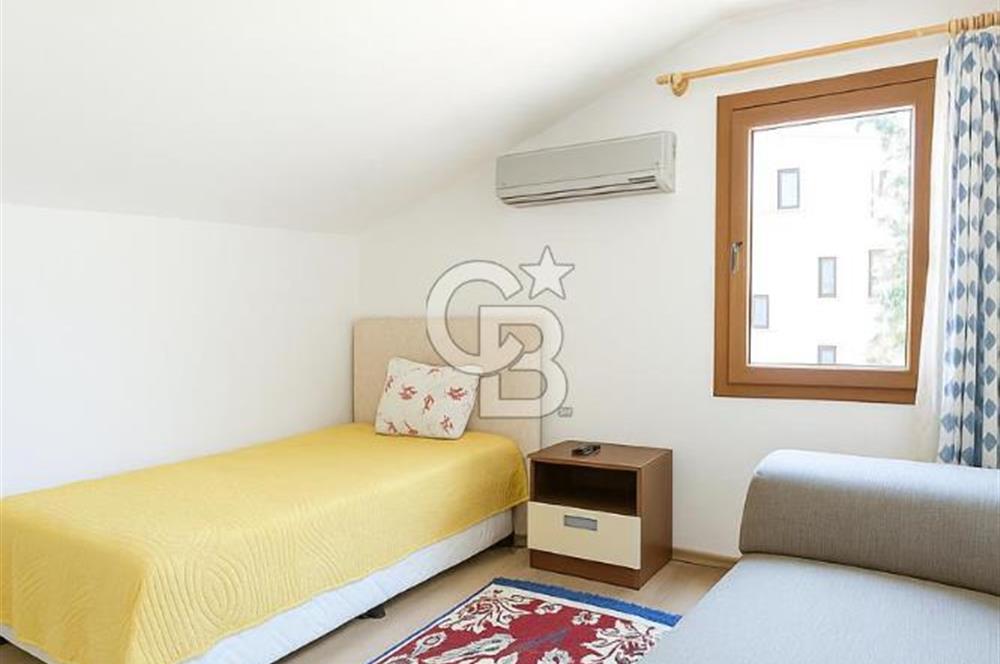 SATILIK DATÇA MERKEZDE DENİZ MANZARALI DUBLEKS DAİRE