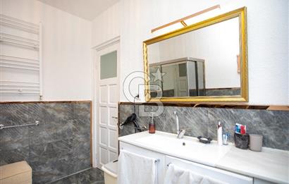 Yenifoça Marinaya 100 Metre Mesafede Satılık Tripleks Villa