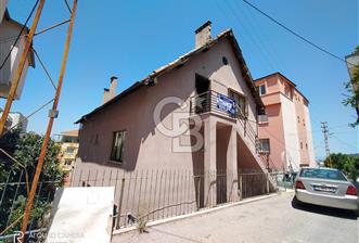 ****AKMESCİTTE AYNI ARSADA 2 MÜSTAKİL EV ****