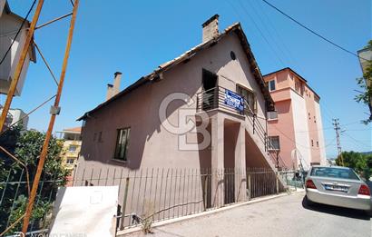 ****AKMESCİTTE AYNI ARSADA 2 MÜSTAKİL EV ****