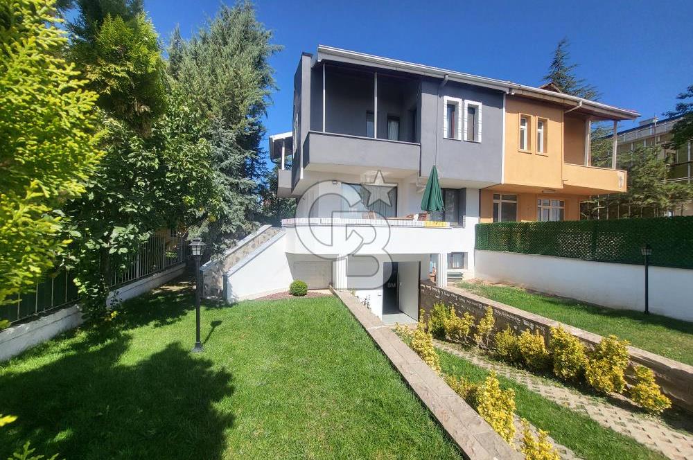 Cb Vizyon Tuğba ERKAL'dan Güvencem Sitesinde Yapılı Villa