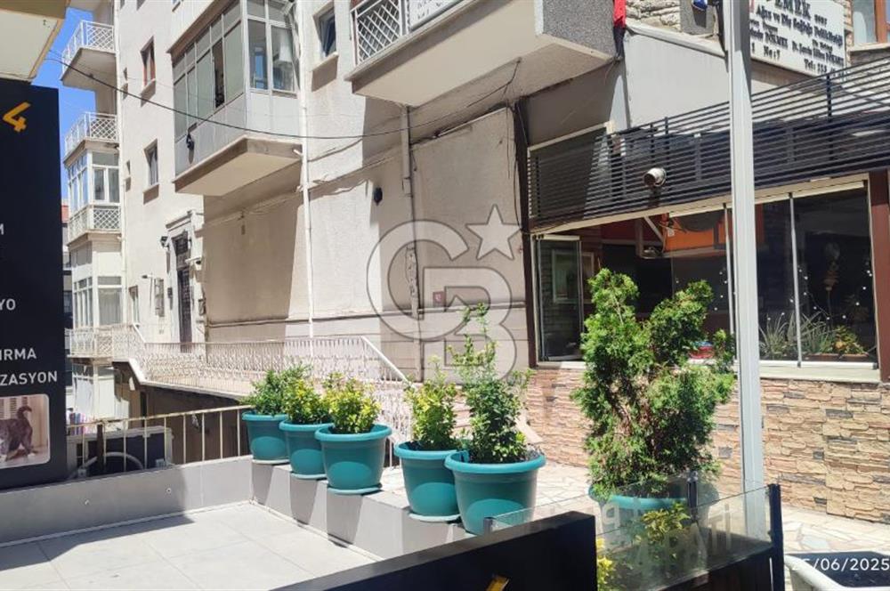 KAZAKİSTAN CADDESİ ÜZERİNDE SATILIK 1+1 LÜKS DAİRE