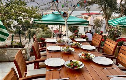 BODRUM KIYIKIŞLACIKTA DENİZE 100M MESAFEDE 17 ODALI SATILIK OTEL