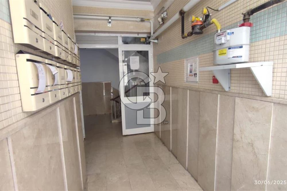 KAZAKİSTAN CADDESİ ÜZERİNDE SATILIK 1+1 LÜKS DAİRE