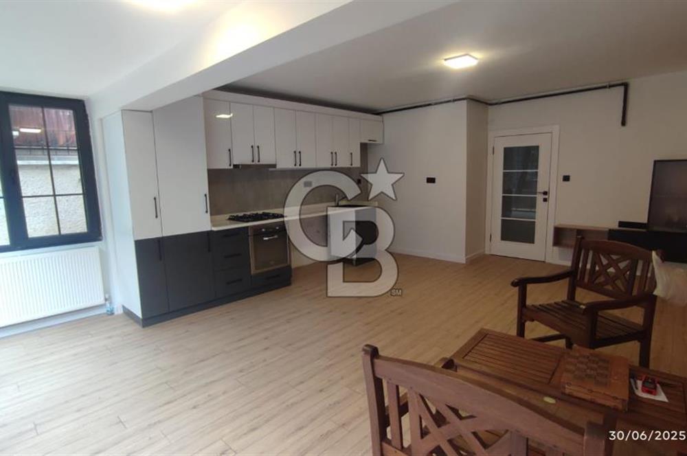 KAZAKİSTAN CADDESİ ÜZERİNDE SATILIK 1+1 LÜKS DAİRE