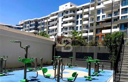 Menemen Kuzeyşehir Sitesinde Manzaralı 3+1 daire