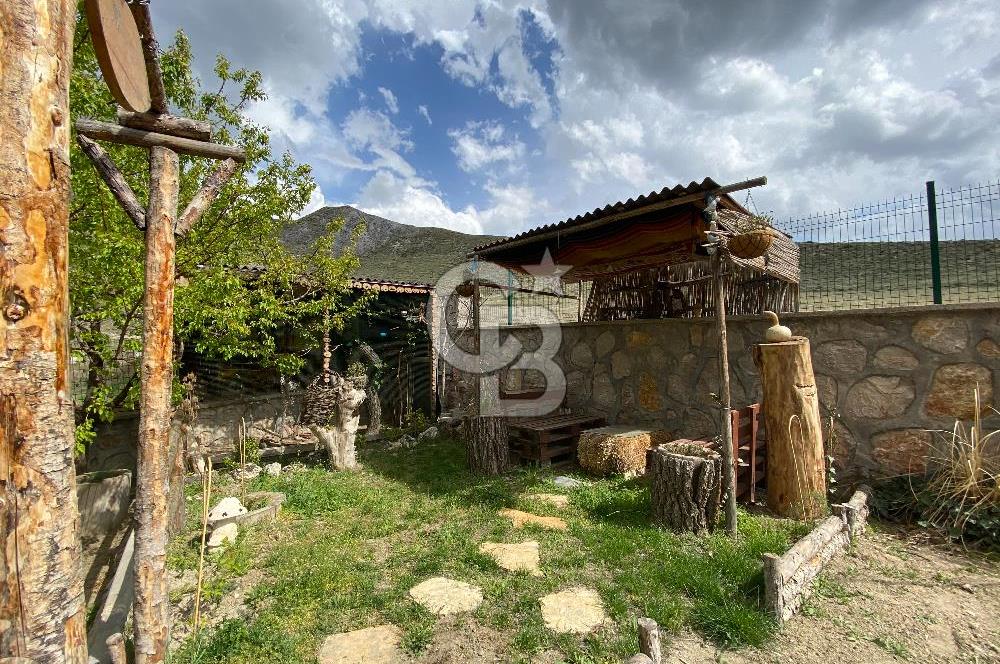 AYAŞ SİNANLI MAH. 564 M2 ARSA ÜZERİNDE EV VE BAHÇE