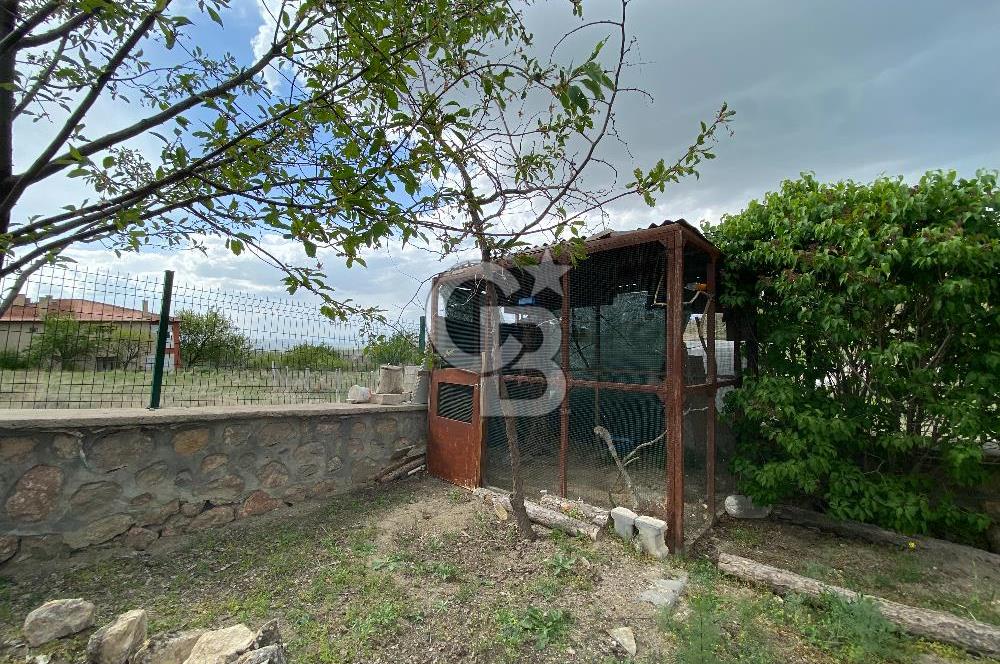 AYAŞ SİNANLI MAH. 564 M2 ARSA ÜZERİNDE EV VE BAHÇE