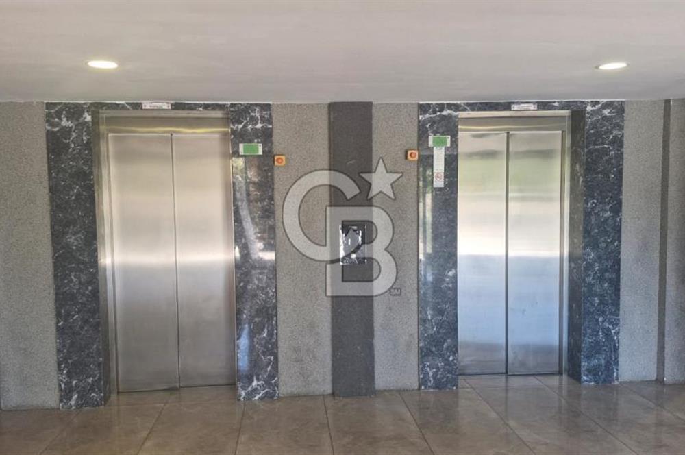 Menemen Kuzeyşehir Sitesinde Manzaralı 3+1 daire
