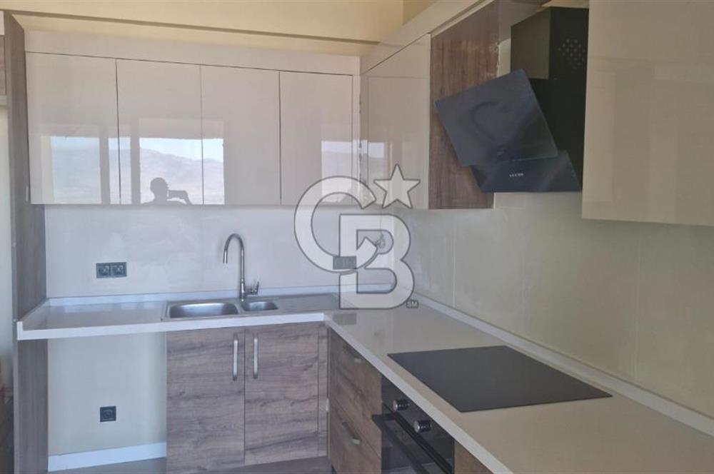 Menemen Kuzeyşehir Sitesinde Manzaralı 3+1 daire