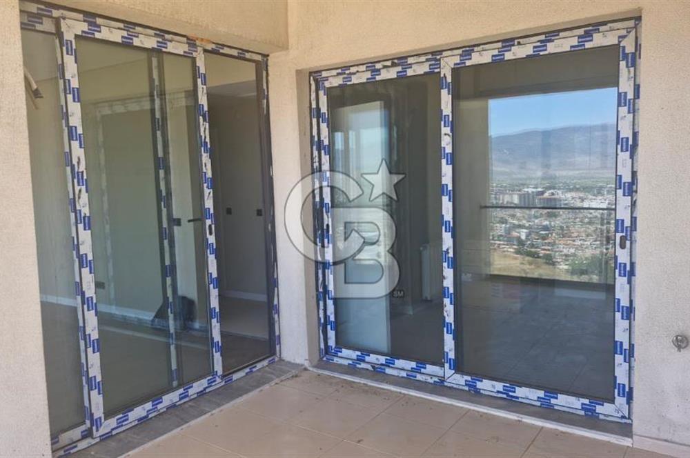 Menemen Kuzeyşehir Sitesinde Manzaralı 3+1 daire