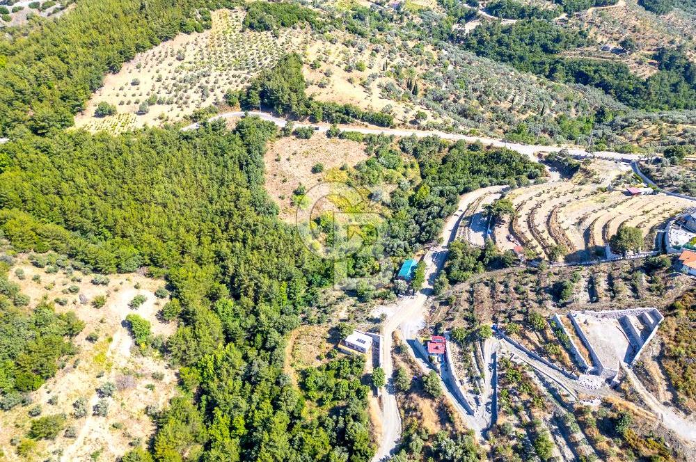 SEFERİHİSAR GÖDENCE YOLA 350 METRE CEPHELİ SATILIK ARAZİ