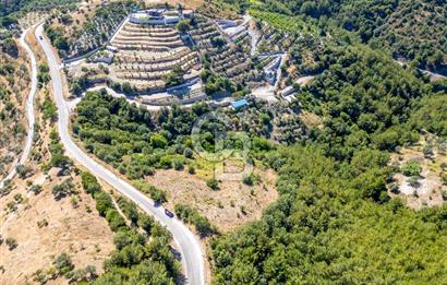 SEFERİHİSAR GÖDENCE YOLA 350 METRE CEPHELİ SATILIK ARAZİ