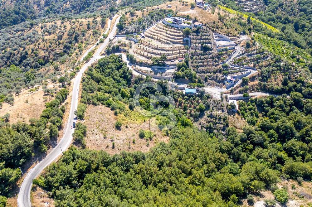 SEFERİHİSAR GÖDENCE YOLA 350 METRE CEPHELİ SATILIK ARAZİ