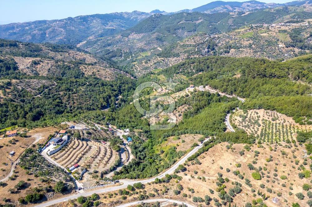 SEFERİHİSAR GÖDENCE YOLA 350 METRE CEPHELİ SATILIK ARAZİ