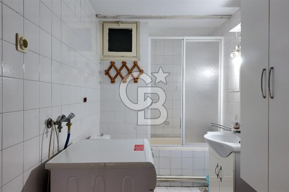 İZMİR KARŞIYAKA BOSTANLI'DA 2+1 GİRİŞ KATI BAHÇELİ SATILIK DAİRE