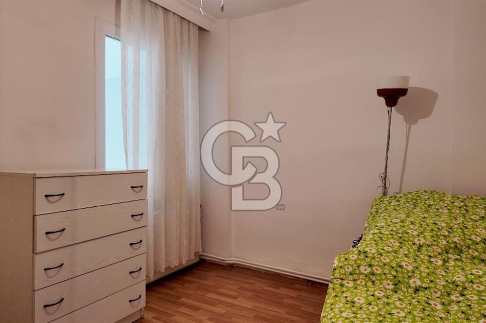 İZMİR KARŞIYAKA BOSTANLI'DA 2+1 GİRİŞ KATI BAHÇELİ SATILIK DAİRE