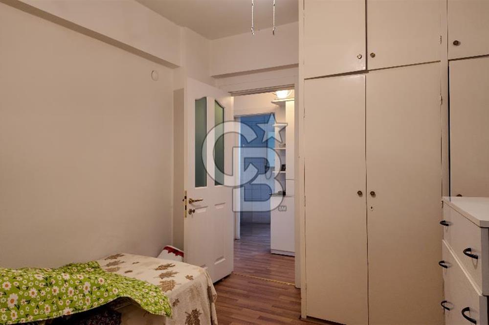 İZMİR KARŞIYAKA BOSTANLI'DA 2+1 GİRİŞ KATI BAHÇELİ SATILIK DAİRE