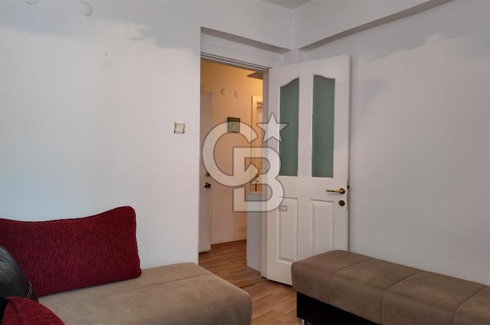 İZMİR KARŞIYAKA BOSTANLI'DA 2+1 GİRİŞ KATI BAHÇELİ SATILIK DAİRE