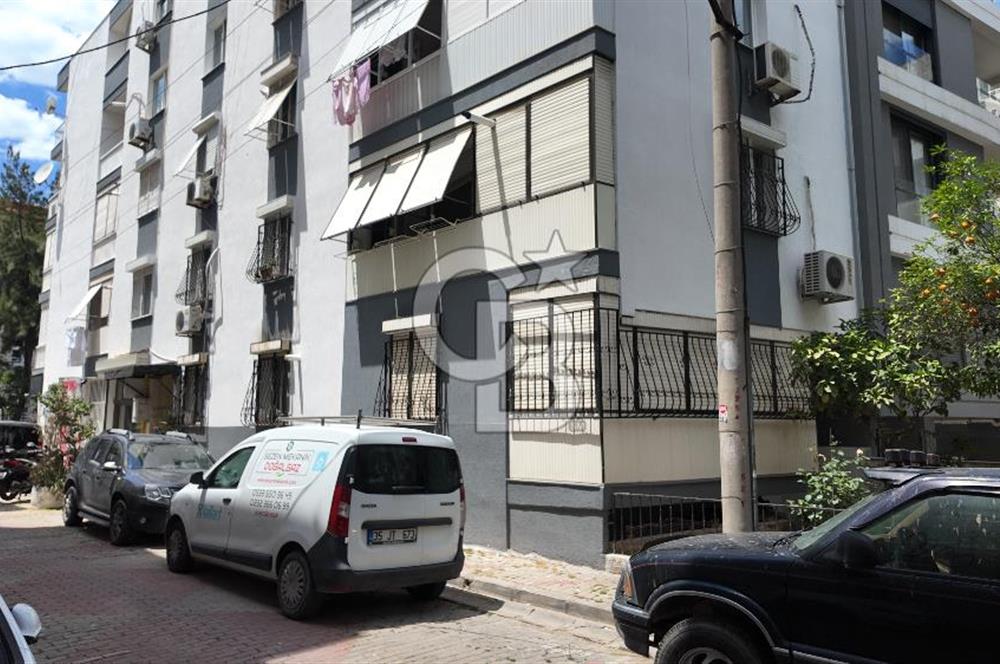 İZMİR KARŞIYAKA BOSTANLI'DA 2+1 GİRİŞ KATI BAHÇELİ SATILIK DAİRE