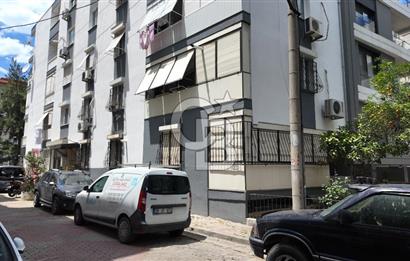 İZMİR KARŞIYAKA BOSTANLI'DA 2+1 GİRİŞ KATI BAHÇELİ SATILIK DAİRE