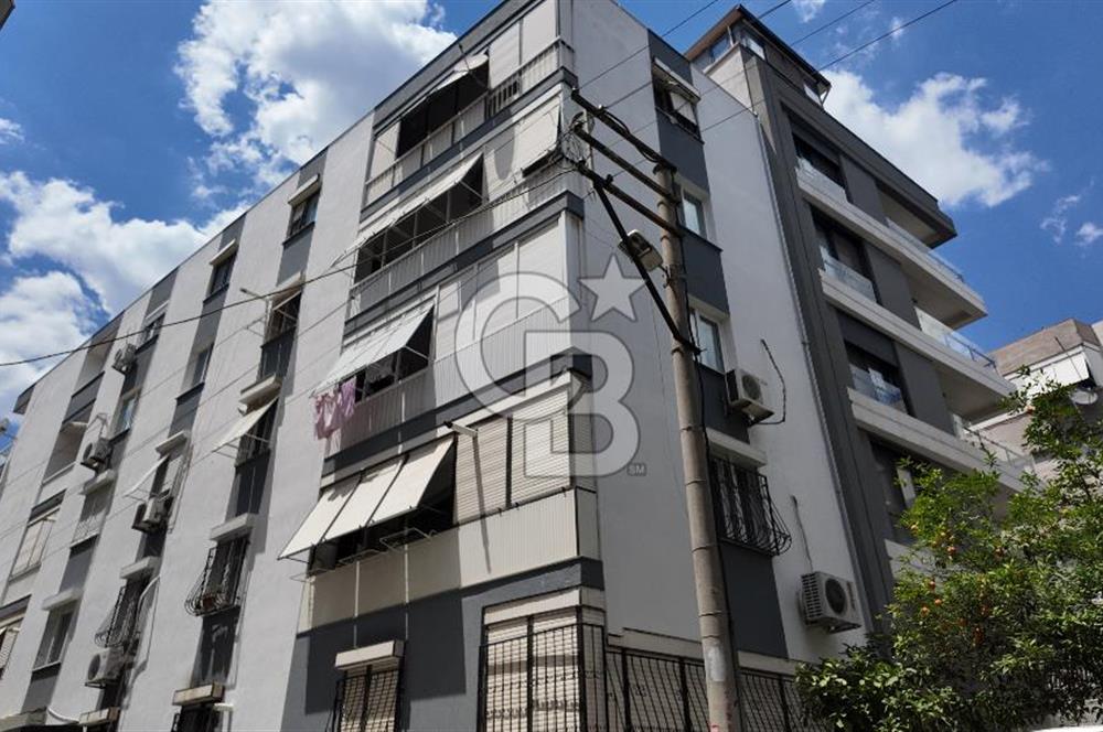 İZMİR KARŞIYAKA BOSTANLI'DA 2+1 GİRİŞ KATI BAHÇELİ SATILIK DAİRE