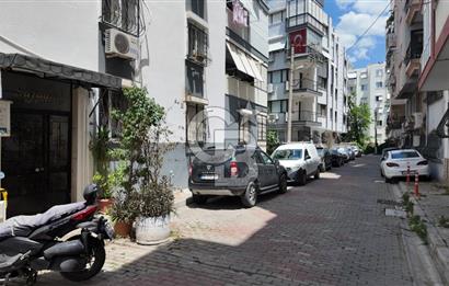 İZMİR KARŞIYAKA BOSTANLI'DA 2+1 GİRİŞ KATI BAHÇELİ SATILIK DAİRE