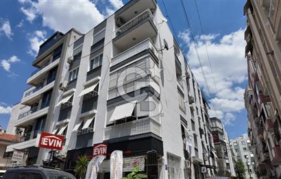 İZMİR KARŞIYAKA BOSTANLI'DA 2+1 GİRİŞ KATI BAHÇELİ SATILIK DAİRE