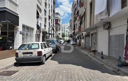 İZMİR KARŞIYAKA BOSTANLI'DA 2+1 GİRİŞ KATI BAHÇELİ SATILIK DAİRE