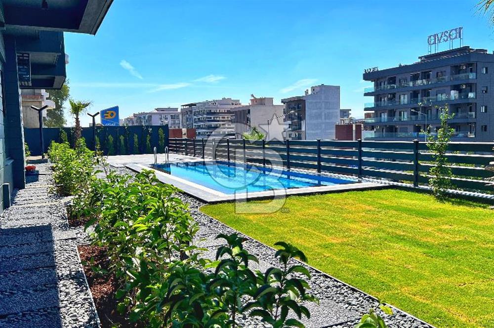 Çiğli Balatçık 2’de 1+1 Havuz Cepheli Kiralık Daire