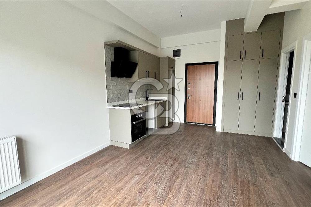 Çiğli Balatçık 2’de 1+1 Havuz Cepheli Kiralık Daire