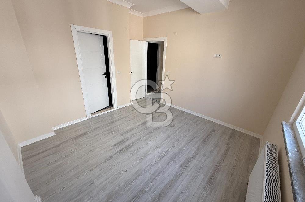 HADIMKÖY MERKEZ EBEVEYN BANYOLU ARA KAT SATILIK 2+1 DAİRE SIFIR