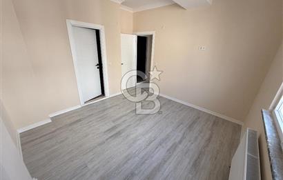 HADIMKÖY MERKEZ EBEVEYN BANYOLU ARA KAT SATILIK 2+1 DAİRE SIFIR