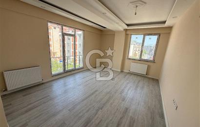 HADIMKÖY MERKEZ EBEVEYN BANYOLU ARA KAT SATILIK 2+1 DAİRE SIFIR