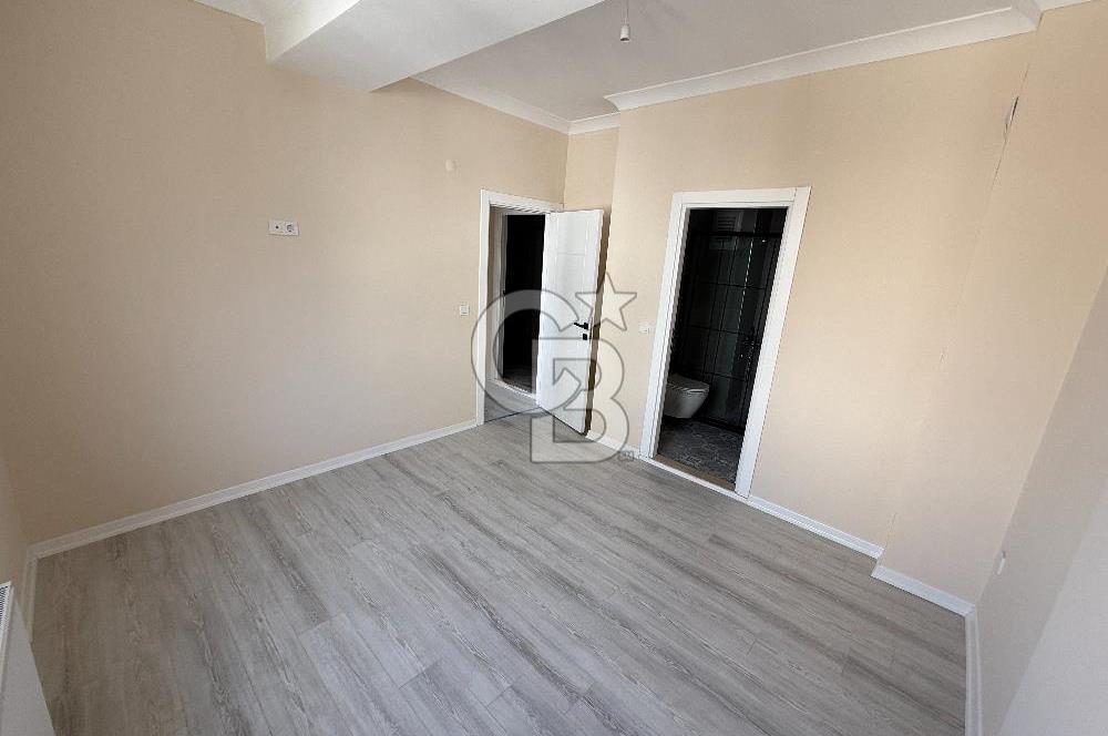 HADIMKÖY MERKEZ EBEVEYN BANYOLU ARA KAT SATILIK 2+1 DAİRE SIFIR