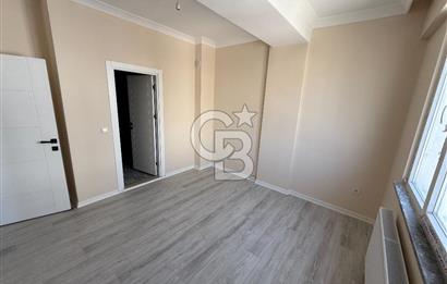 HADIMKÖY MERKEZ EBEVEYN BANYOLU ARA KAT SATILIK 2+1 DAİRE SIFIR