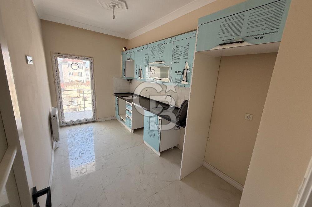 HADIMKÖY MERKEZ EBEVEYN BANYOLU ARA KAT SATILIK 2+1 DAİRE SIFIR