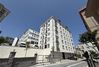 HADIMKÖY MERKEZ EBEVEYN BANYOLU ARA KAT SATILIK 2+1 DAİRE SIFIR