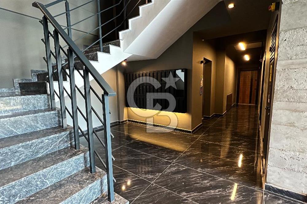 Çiğli Balatçık 2’de 1+1 Havuz Cepheli Kiralık Daire