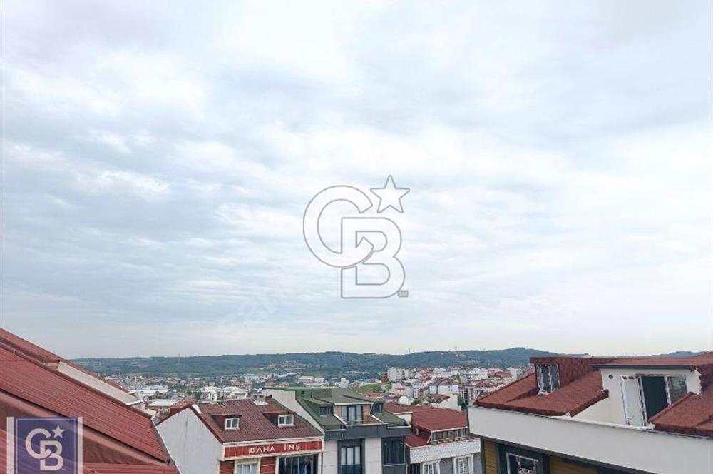 Arnavutköy Merkez Genç Binada Satılık 3+2 Dubleks Daire