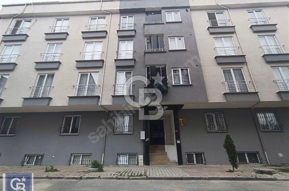 Arnavutköy Merkez Genç Binada Satılık 3+2 Dubleks Daire