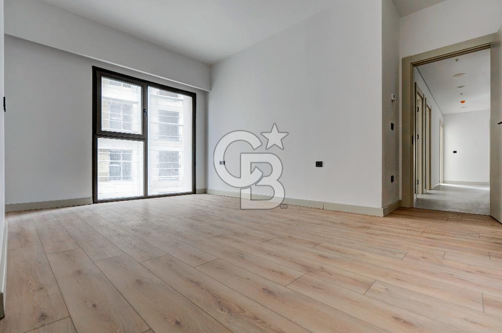 KADIKÖY YENİ FİKİRTEPE'DE 19.ETAP 20.KAT KİRALIK 3+1 DAİRE