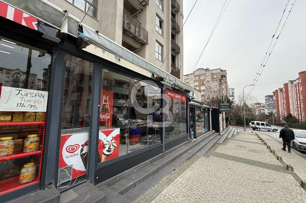 BAŞAKŞEHİR BAŞAKCITY SİTESİ ALTINDA 65M2 SATILIK DÜKKAN